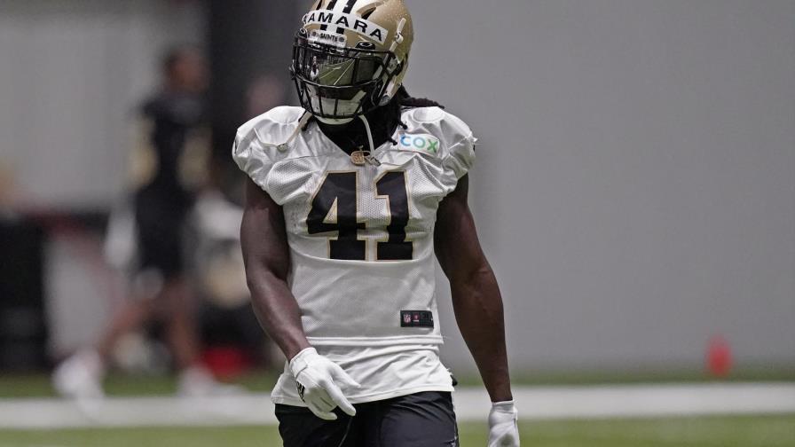 Kamara vuelve a entrenar, en medio de negociación contratual
