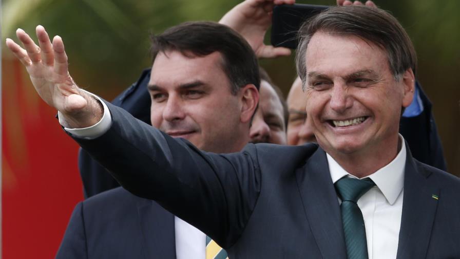 Bolsonaro critica a DiCaprio por incendios en la Amazonía Bolsonaro critica a DiCaprio por incendios en la Amazonía