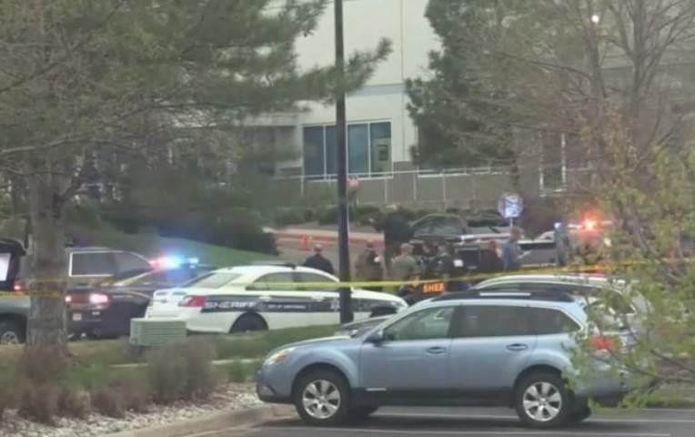 Al menos dos heridos y dos arrestados en tiroteo en escuela de Colorado