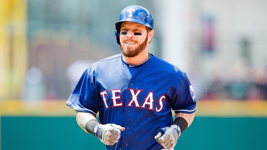 Josh Hamilton vuelve a tocar fondo; hija de 14 años dice que la golpeó y lo someten a la justicia
