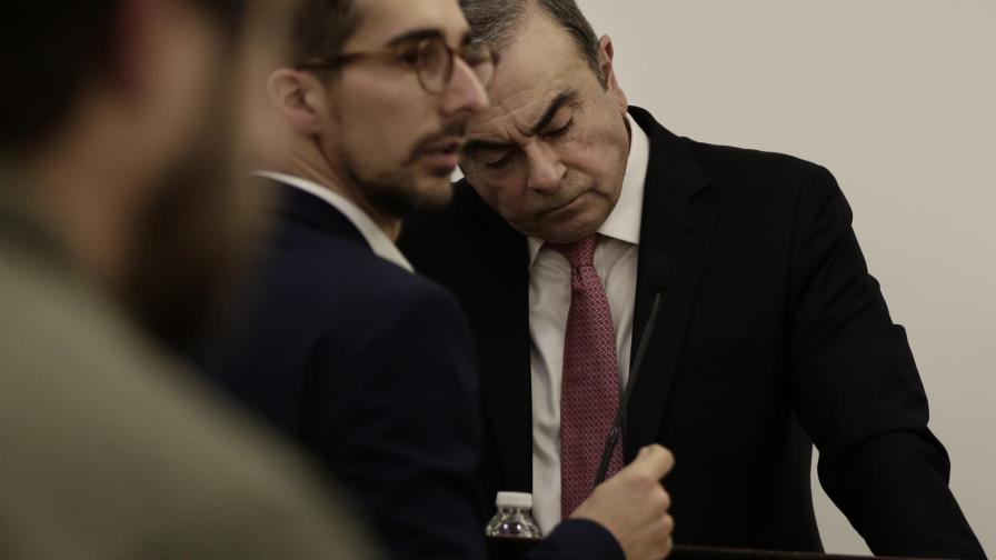 Abogado de Ghosn critica error de ministra japonesa