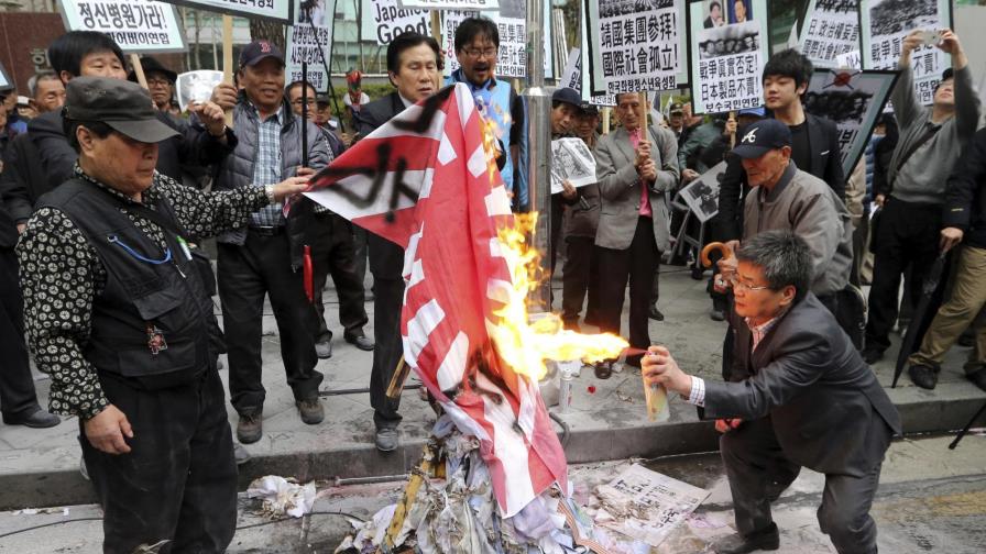 AP Explica: ¿Por qué la otra bandera de Japón causa enojo? AP Explica: ¿Por qué la otra bandera de Japón causa enojo?
