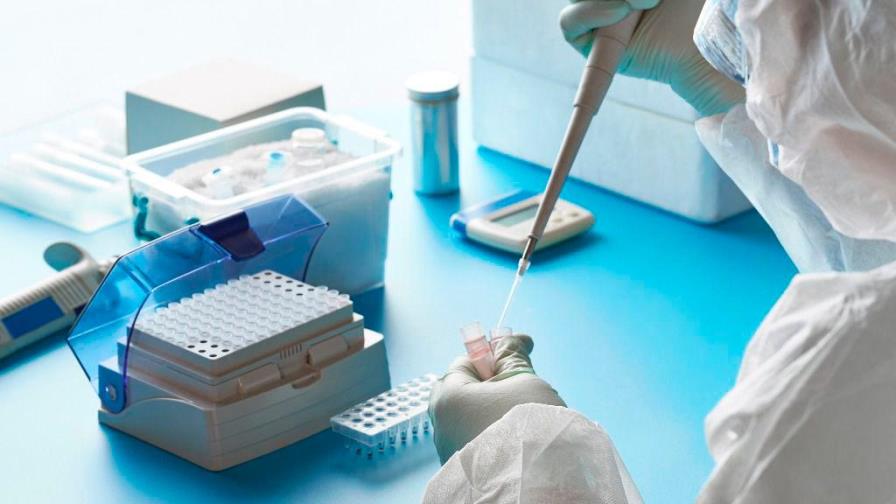 Investigadores dominicanos trabajan en la secuenciación del virus causante del COVID-19