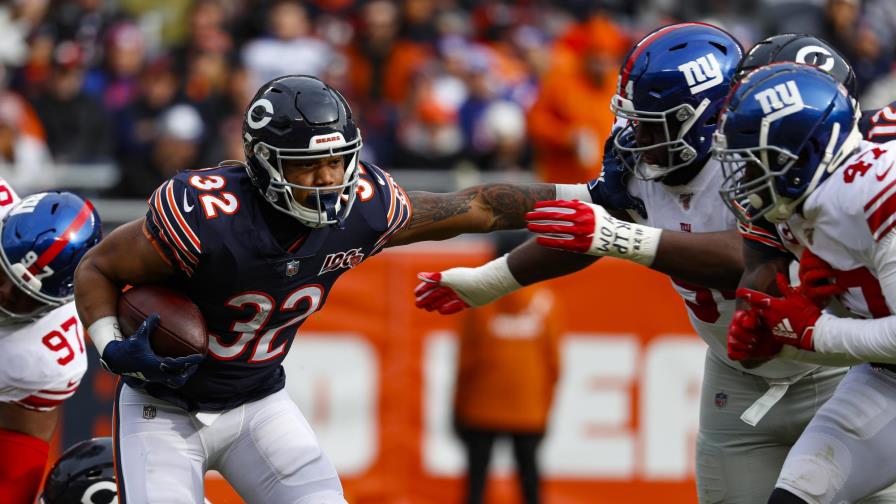Mack y Robinson guían a Bears en triunfo sobre Giants