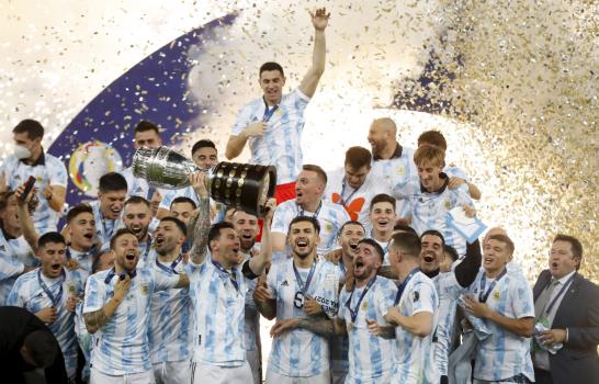 Messi, el genio incompleto que salda su deuda con Argentina