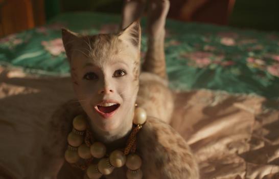 Reseña AP: Judi Dench es el efecto especial en “Cats”