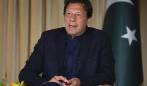 El Parlamento de Pakistán destituye al primer ministro Imran Khan