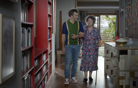 Entrevista AP: Almodóvar rodaría por 1ra vez fuera de España