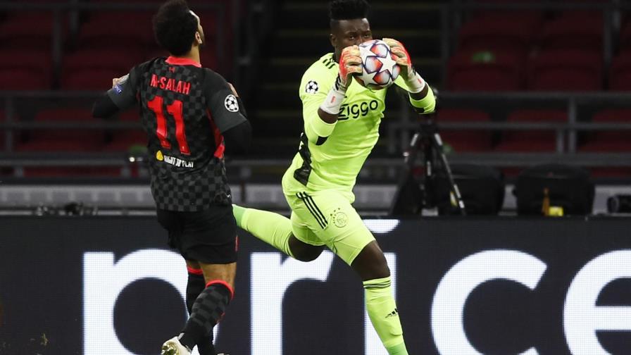 Ajax pierde a sus 2 arqueros por el virus