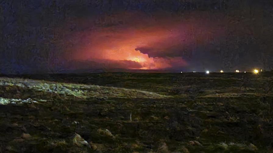 Disminuye erupción de volcán en Islandia, no afecta vuelos