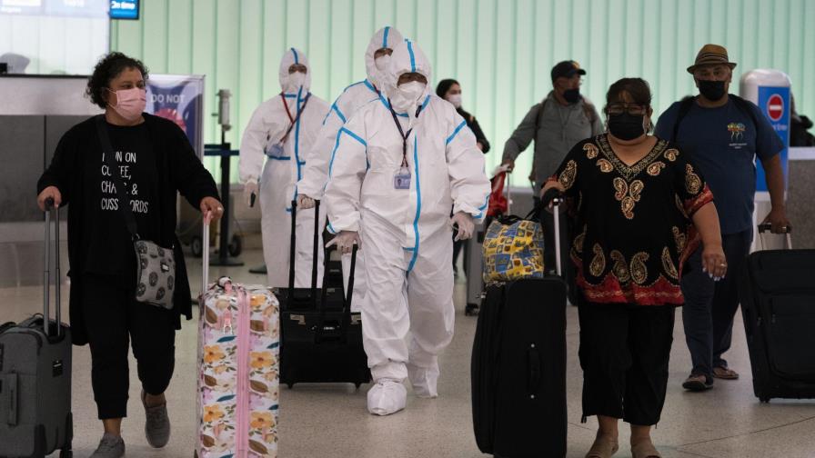 Estados Unidos detecta primer caso de ómicron; la persona está vacunada