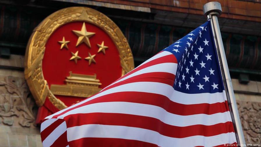 EEUU confirma arresto de tres investigadores chinos y busca otra en consulado