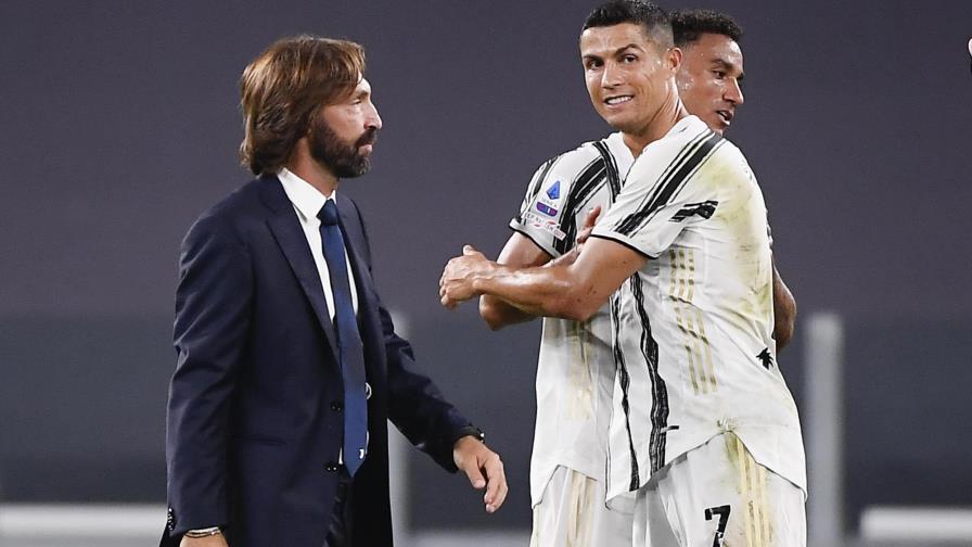 El elegante Pirlo y Juventus dejan atrás la era Sarri