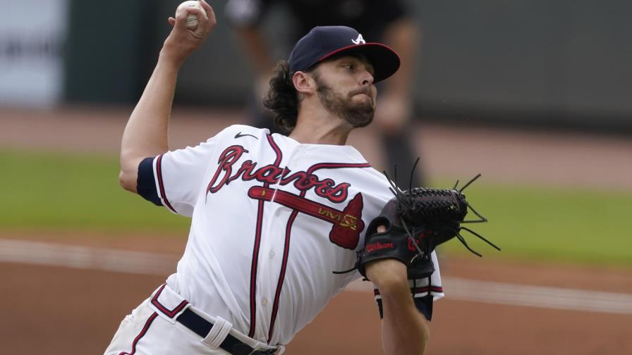Bravos barren a Yanquis en doble cartelera Bravos barren a Yanquis en doble cartelera