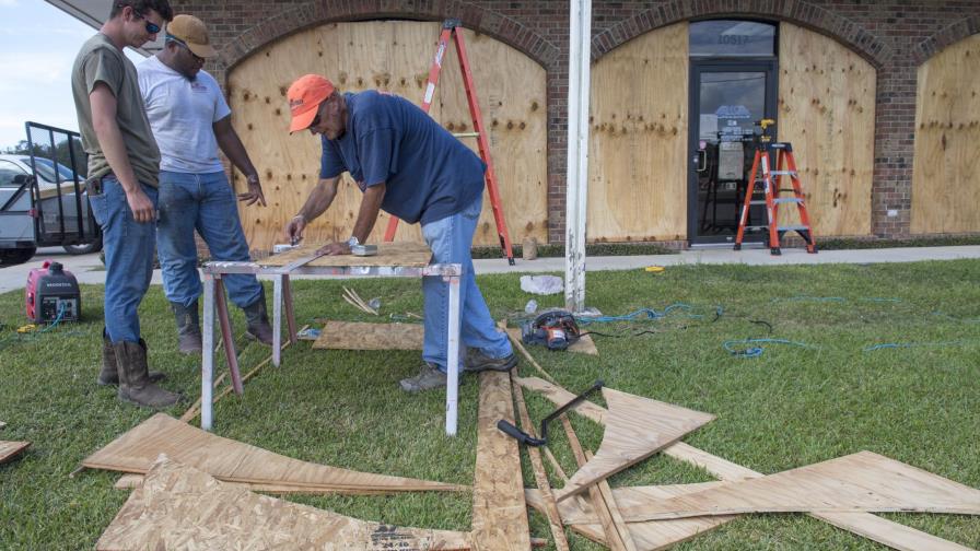 Luisiana se preparan para llegada de huracán Delta