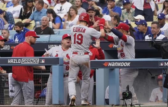 Jonrón de Taylor instala a Dodgers en serie divisional