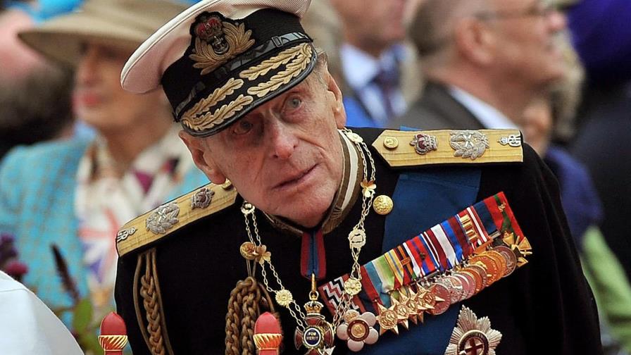 Operan con éxito de corazón al príncipe Felipe de Inglaterra