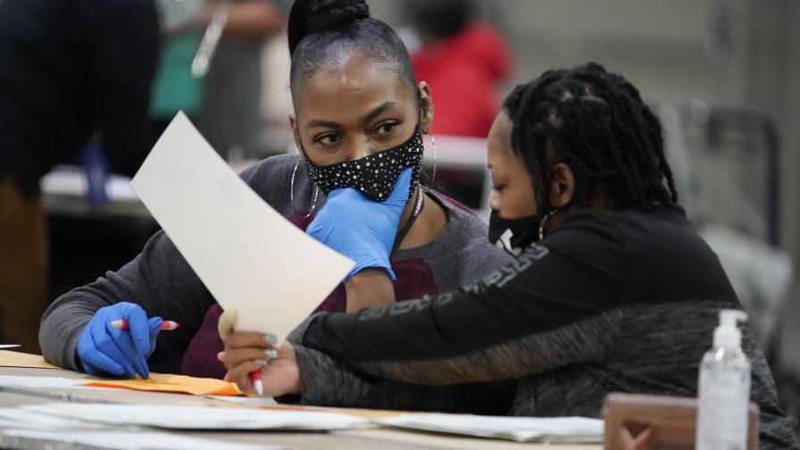 Auditoría de votos concluye, Biden sigue en ventaja