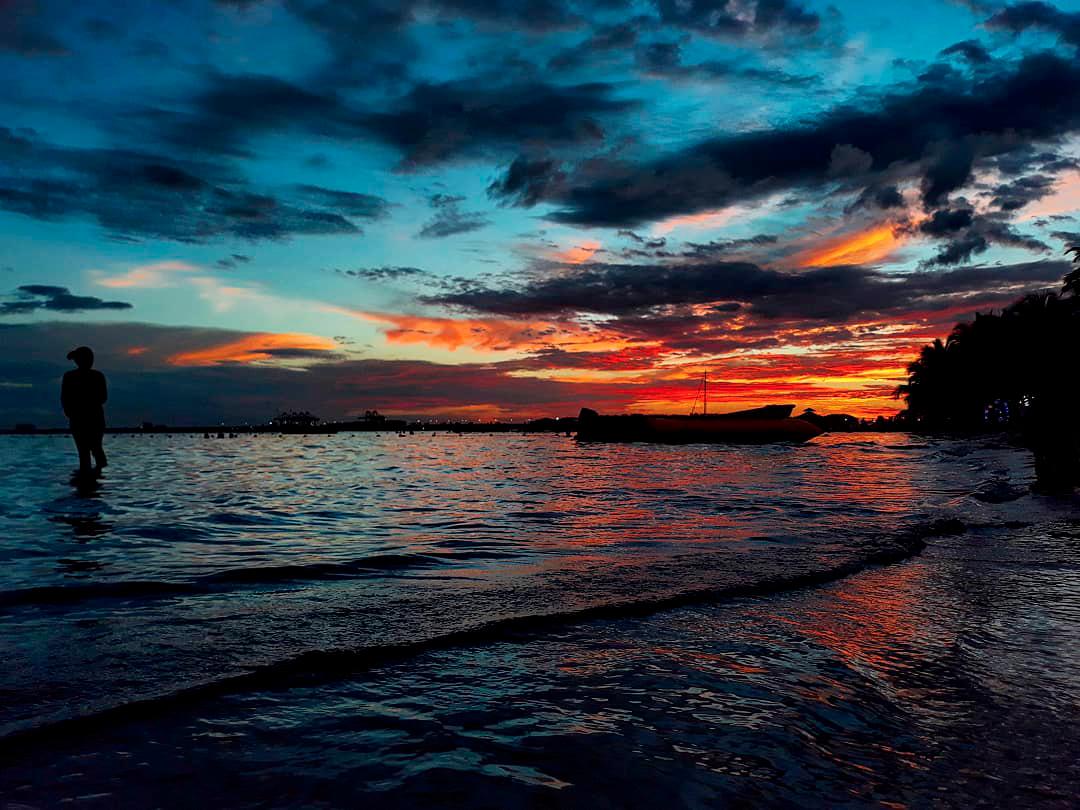 Del 17 de noviembre al 2 de diciembre el Sol se pondrá en Santo Domingo a las 6:01 de la tarde.