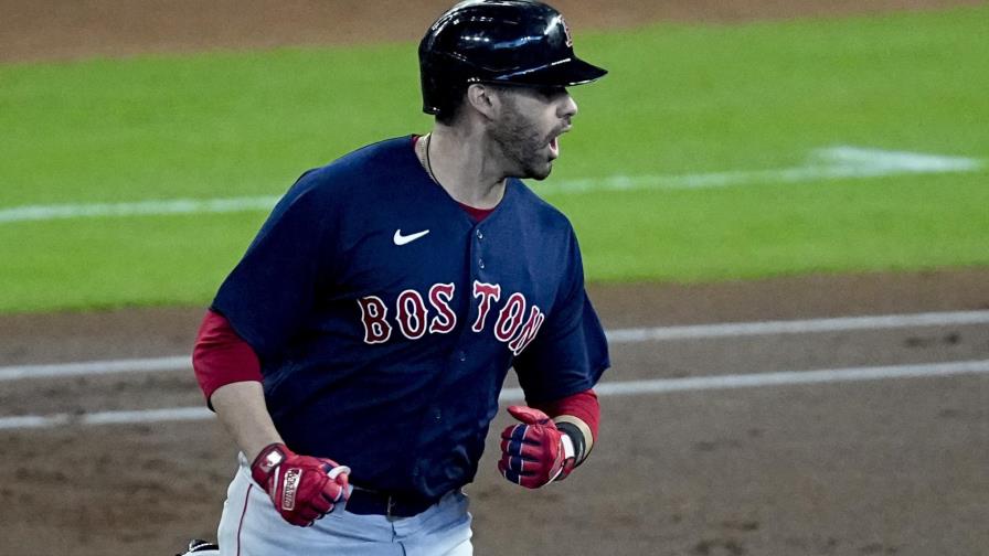 Con 2 grand slams, Medias Rojas empatan Serie de Campeonato Con 2 grand slams, Medias Rojas empatan Serie de Campeonato