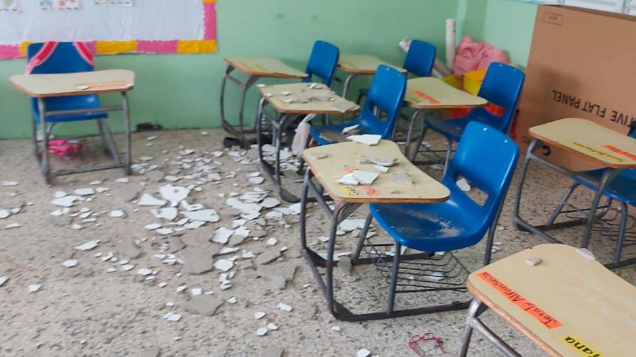 Cae parte de techo de una escuela a niña de seis años en Santo Domingo Este Cae parte de techo de una escuela a niña de seis años en Santo Domingo Este