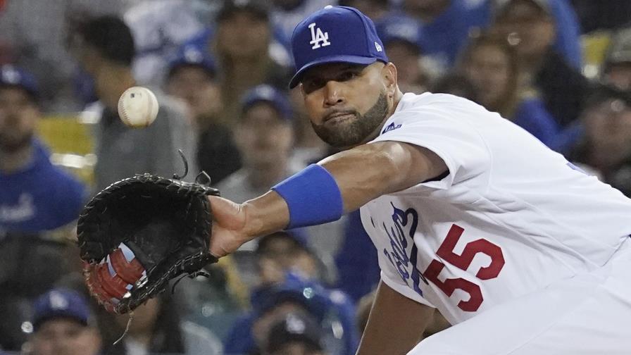 Pujols debuta como héroe en victoria de Leones en dominicana