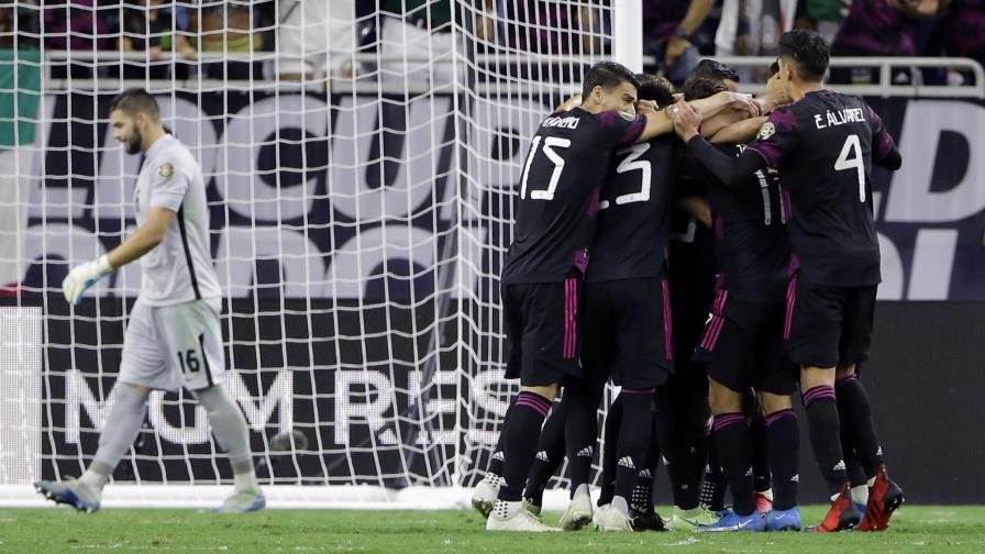 Con angustia, México y EEUU avanzan a final de Copa de Oro Con angustia, México y EEUU avanzan a final de Copa de Oro