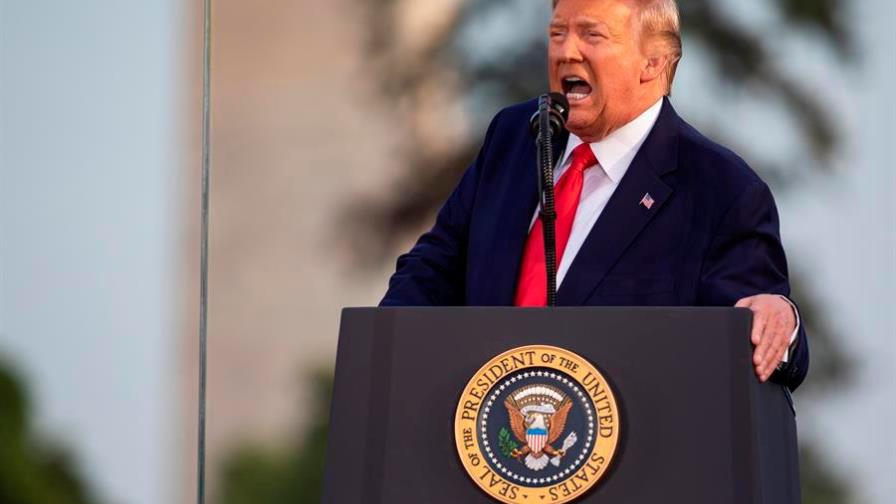 Trump viajará el viernes a Florida para hablar de narcotráfico y Venezuela