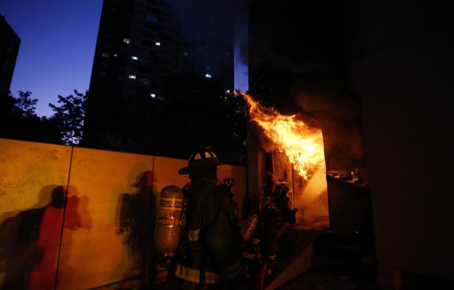 Chile: Se incendia museo de Violeta Parra durante protesta