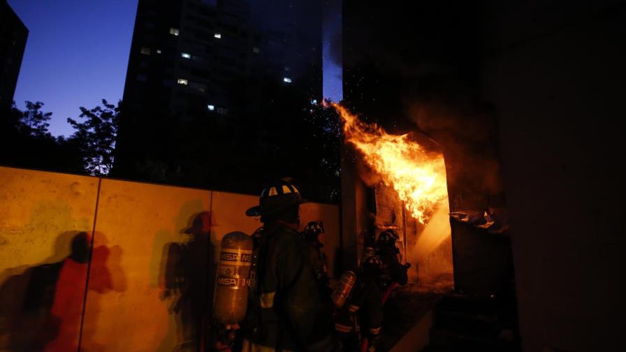 Chile: Se incendia museo de Violeta Parra durante protesta