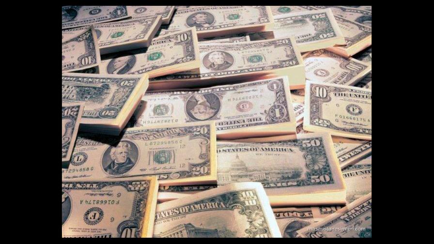 El déficit comercial de EEUU baja 8,2% en abril El déficit comercial de EEUU baja 8,2% en abril