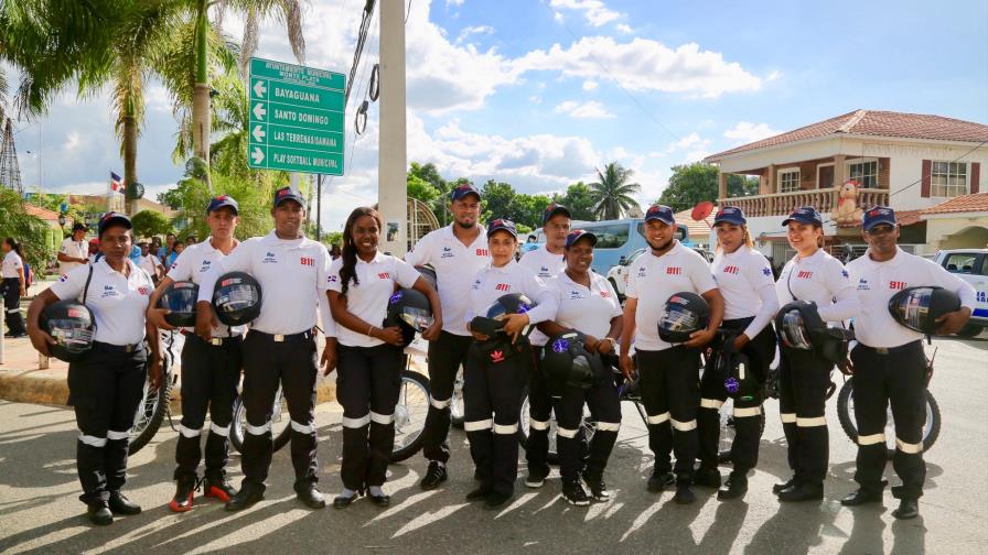 Danilo Medina encabeza puesta en operación del Sistema 911 en Monte Plata