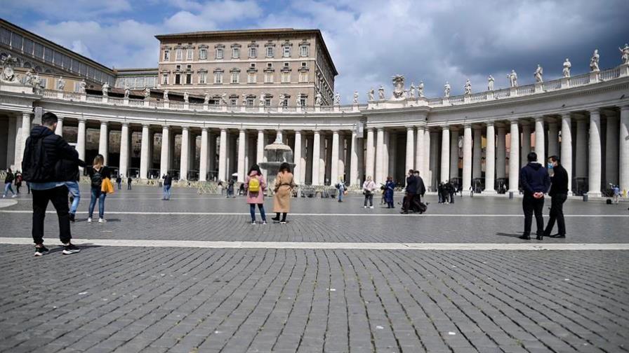 El Vaticano suspenderá el sueldo a empleados que no presenten pase sanitario