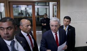 Expresidente colombiano Álvaro Uribe da positivo a COVID-19