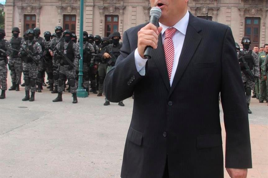 Exgobernador mexicano acude cita judicial virtual de extradición en EEUU