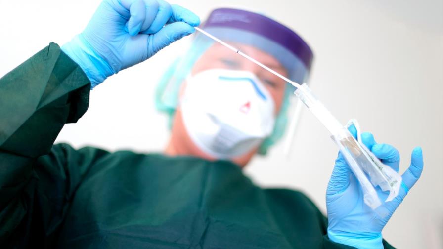 Más de 953,000 muertos por coronavirus en el mundo