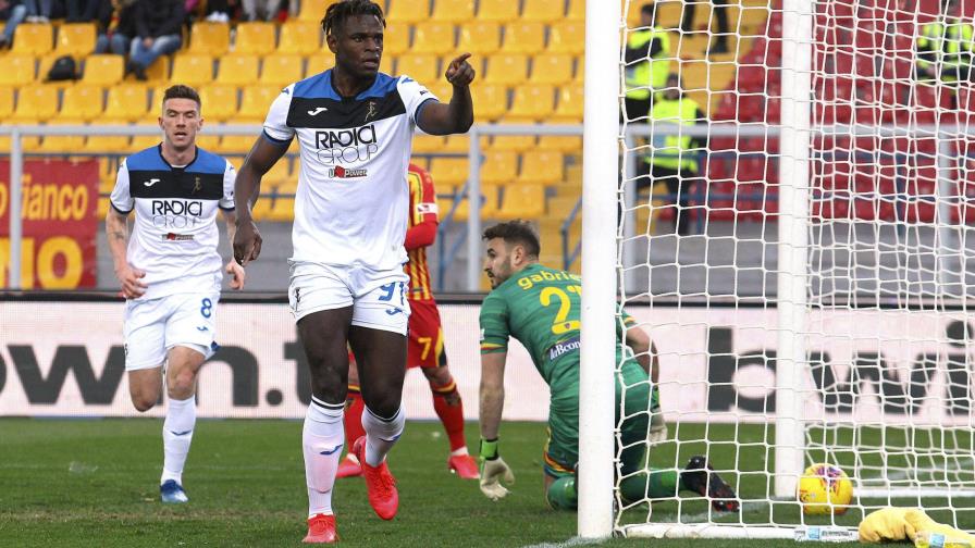 Colombiano Zapata anota 3 en goleada de Atalanta en Serie A Colombiano Zapata anota 3 en goleada de Atalanta en Serie A