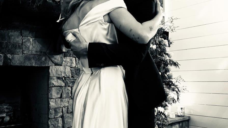 Miley Cyrus y Liam Hemsworth se casan Miley Cyrus y Liam Hemsworth se casan