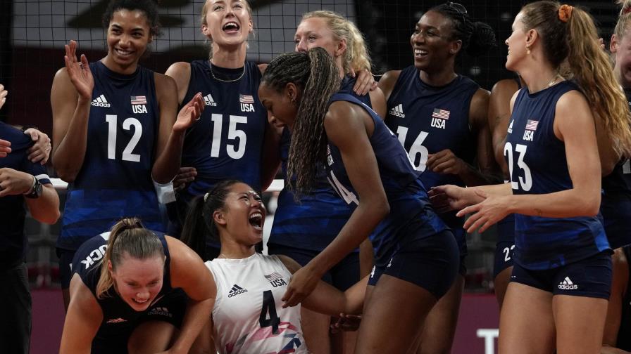 EEUU supera a Dominicana, avanza a semis en vóley femenino