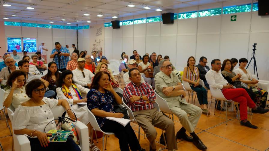 Andrés L. Mateo resalta la influencia cultural de Pedro Henríquez Ureña Andrés L. Mateo resalta la influencia cultural de Pedro Henríquez Ureña