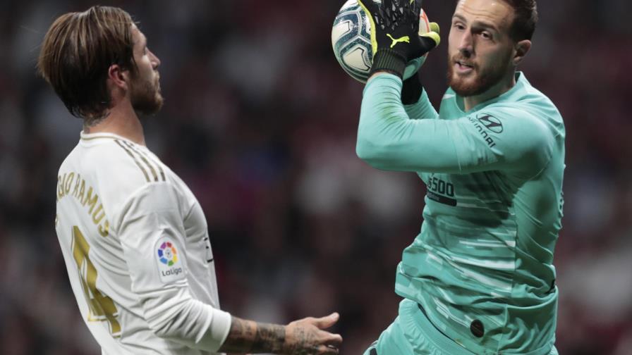 Real Madrid sigue de líder tras 0-0 ante Atlético en derbi