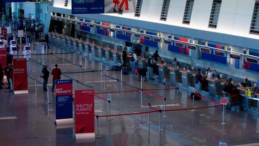 Los grandes aeropuertos de EEUU encaran una lenta recuperación, según Moodys