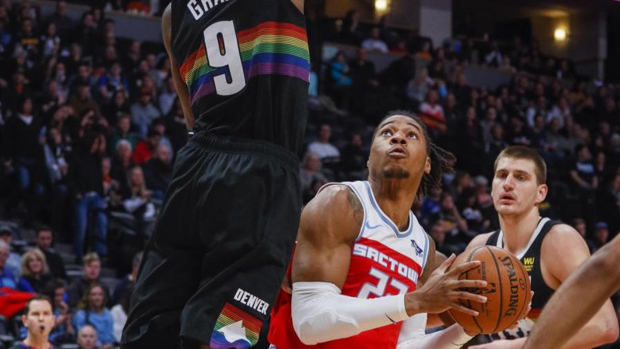 Barton y Porter Jr. anotan 19 puntos y Denver vence a Kings