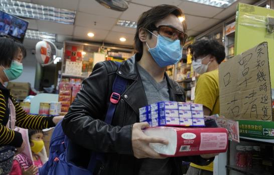 Japón confirma 41 casos de nuevo virus en crucero Japón confirma 41 casos de nuevo virus en crucero