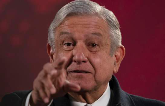 López Obrador reaparece en público tras recuperarse del COVID-19
