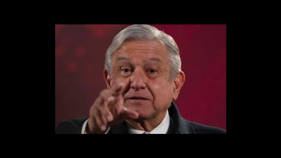 López Obrador reaparece en público tras recuperarse del COVID-19