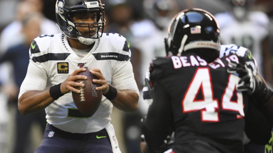 Con 2 pases de touchdown de Wilson, Seattle frena a Atlanta
