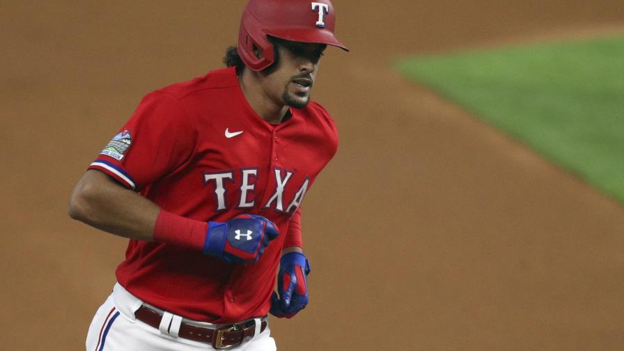 Semien empuja 4; Atléticos empatan doble juego con Rangers