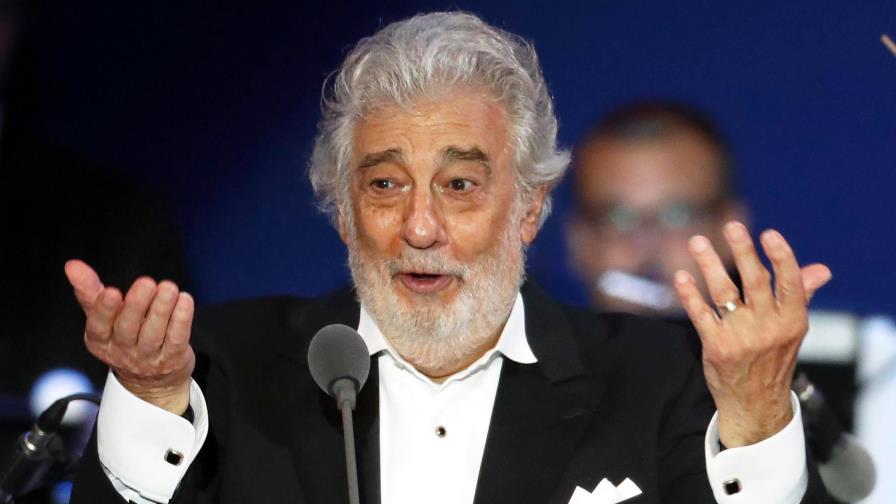 Plácido Domingo asegura que nunca se ha comportado de modo acosador