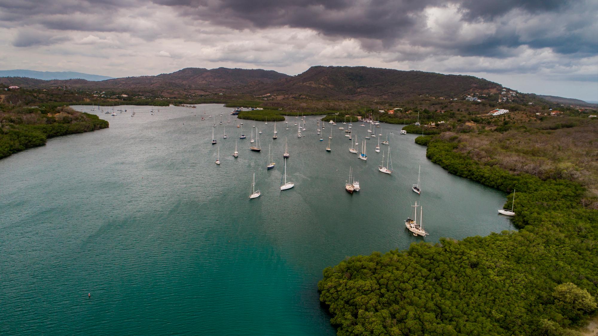 Vista de la Bahía de Luperón desde un drone.